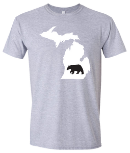 Short Sleeve T-Shirt Michigan Athletic Heather Black Bear Vibrant Design High Quality Tight Knit Ring Spun Low Maintenance Cotton Printed With The Newest Available Color Transfer Technology