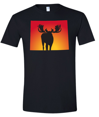 Short Sleeve T-Shirt Wyoming Black Moose Vibrant Design High Quality Tight Knit Ring Spun Low Maintenance Cotton Printed With The Newest Available Color Transfer Technology