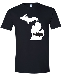 Short Sleeve T-Shirt Michigan Black Large Mouth Bass Vibrant Design High Quality Tight Knit Ring Spun Low Maintenance Cotton Printed With The Newest Available Color Transfer Technology