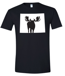 Short Sleeve T-Shirt Wyoming Black Moose Vibrant Design High Quality Tight Knit Ring Spun Low Maintenance Cotton Printed With The Newest Available Color Transfer Technology