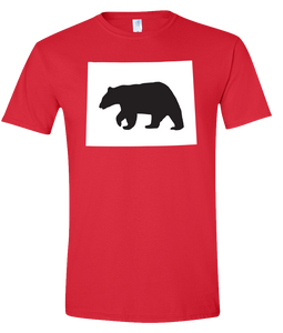 Short Sleeve T-Shirt Wyoming Red Black Bear Vibrant Design High Quality Tight Knit Ring Spun Low Maintenance Cotton Printed With The Newest Available Color Transfer Technology